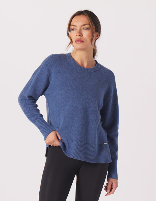 ELEVATED KNIT CREW